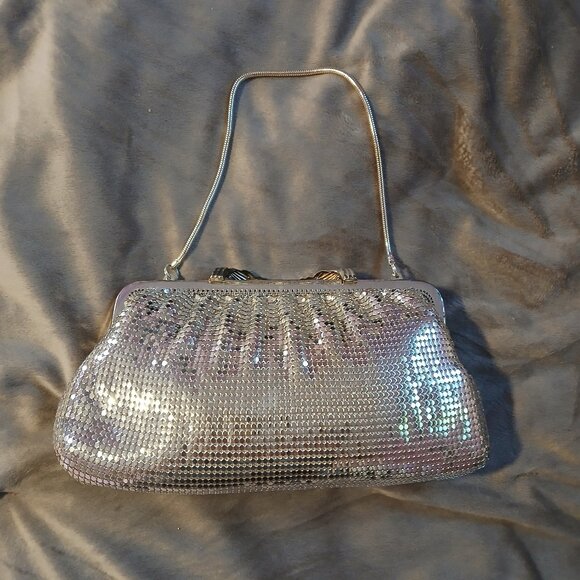 Vintage Women's Silver Tone  Beaded Clutch - Picture 3 of 7